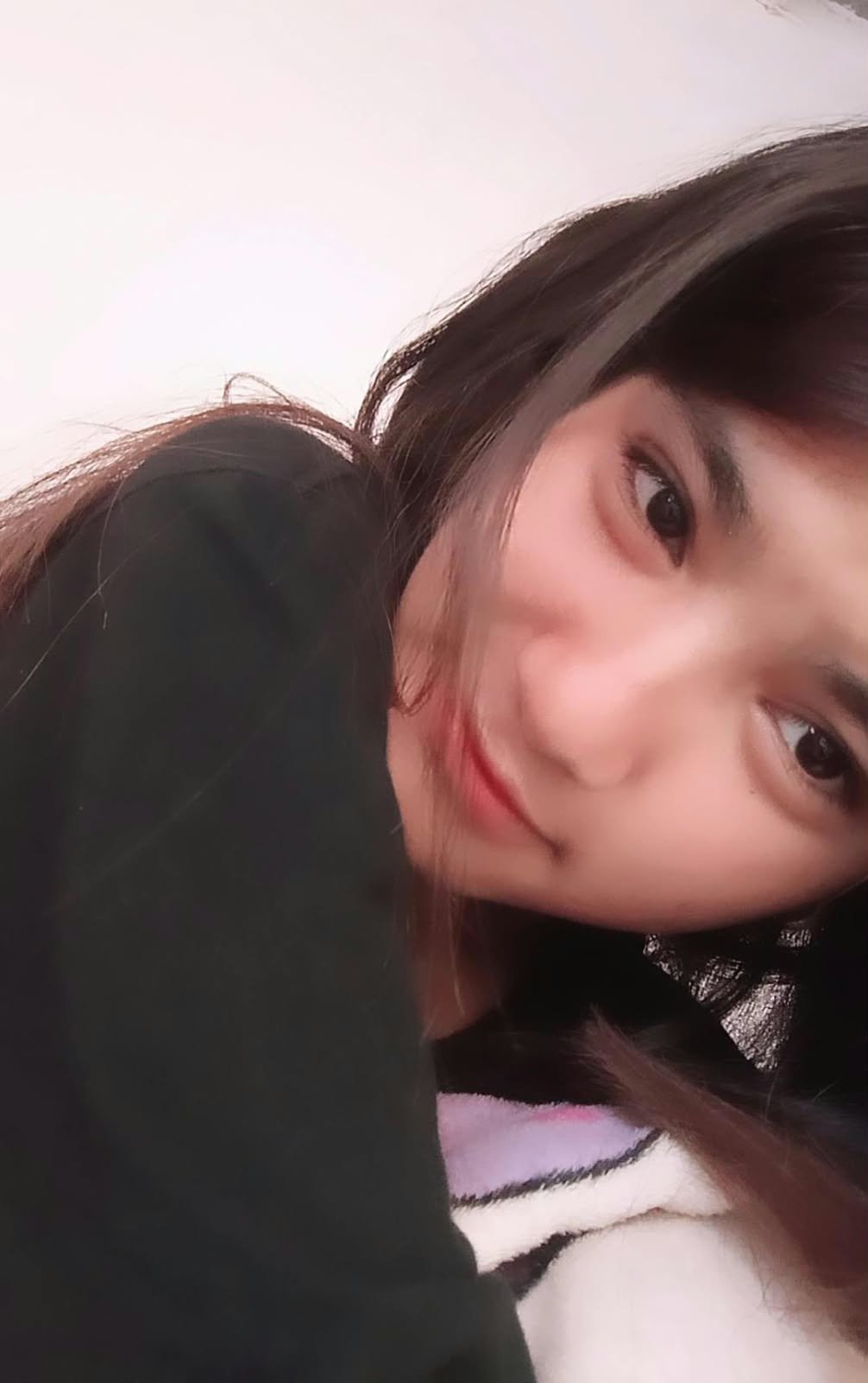 Aisah tersenyum lucu